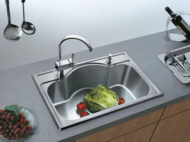 裝修時(shí)如何選擇不銹鋼水槽？趕緊get !