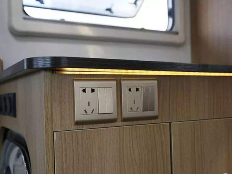 裝修一定要在這八處裝插座，不然三年后必后悔！