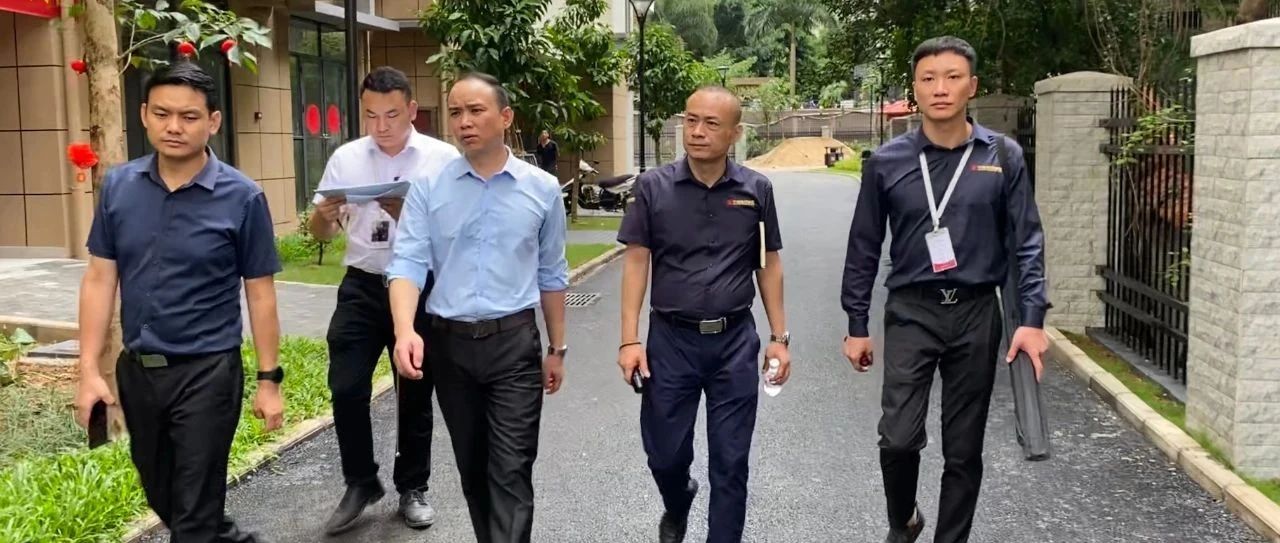 工程質(zhì)量管理中心工地巡檢集結(jié)號，堅(jiān)持便是風(fēng)雨無阻！