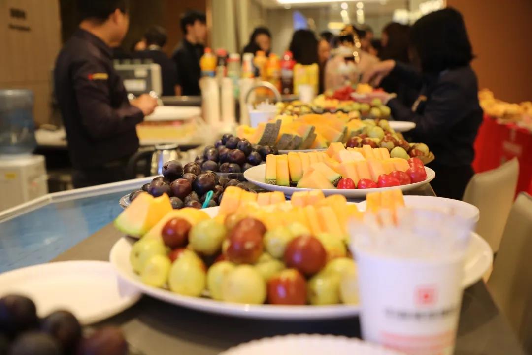 員工生日會丨金秋碩果，共度韶華，祝壽星們生日快樂！